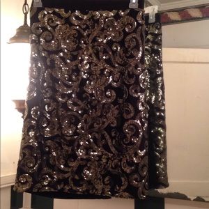 Fitted skirt 18/20W